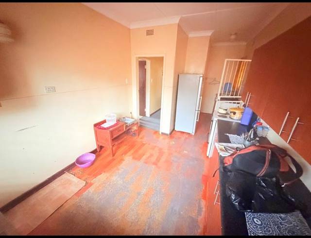 3 BEDROOM HOUSE FOR SALE IN VANDERBIJLPARK CE 2